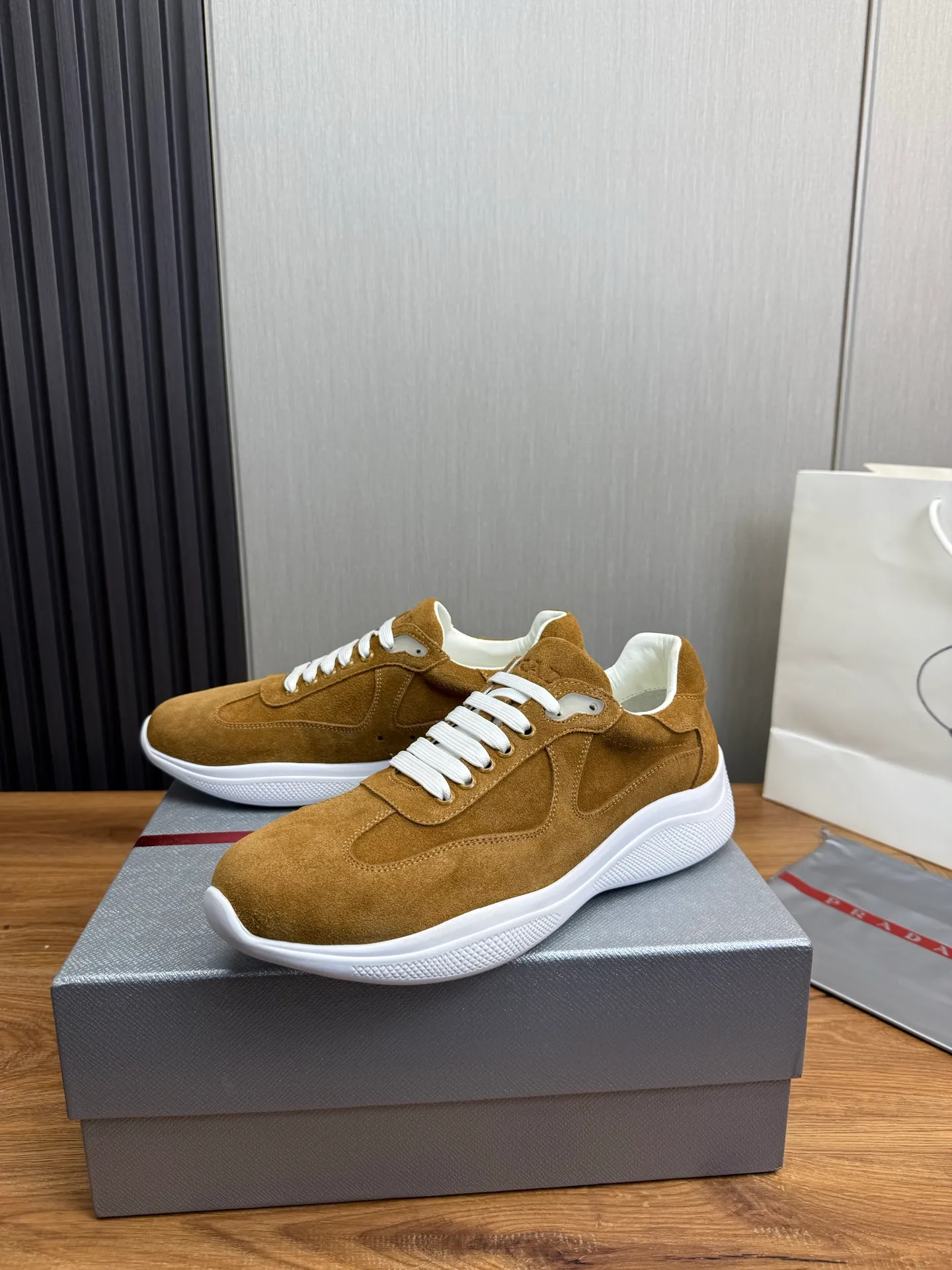 Men's shoes 💰540💰 [PRADA] Men's shoes are popular in the counter, official website is synchronized, 1 high-quality shipment ✔️Original frosted cowhide + cowhide lining, 1🆚1 replica, original sole, 38-45 (45 customized, non-refundable)
